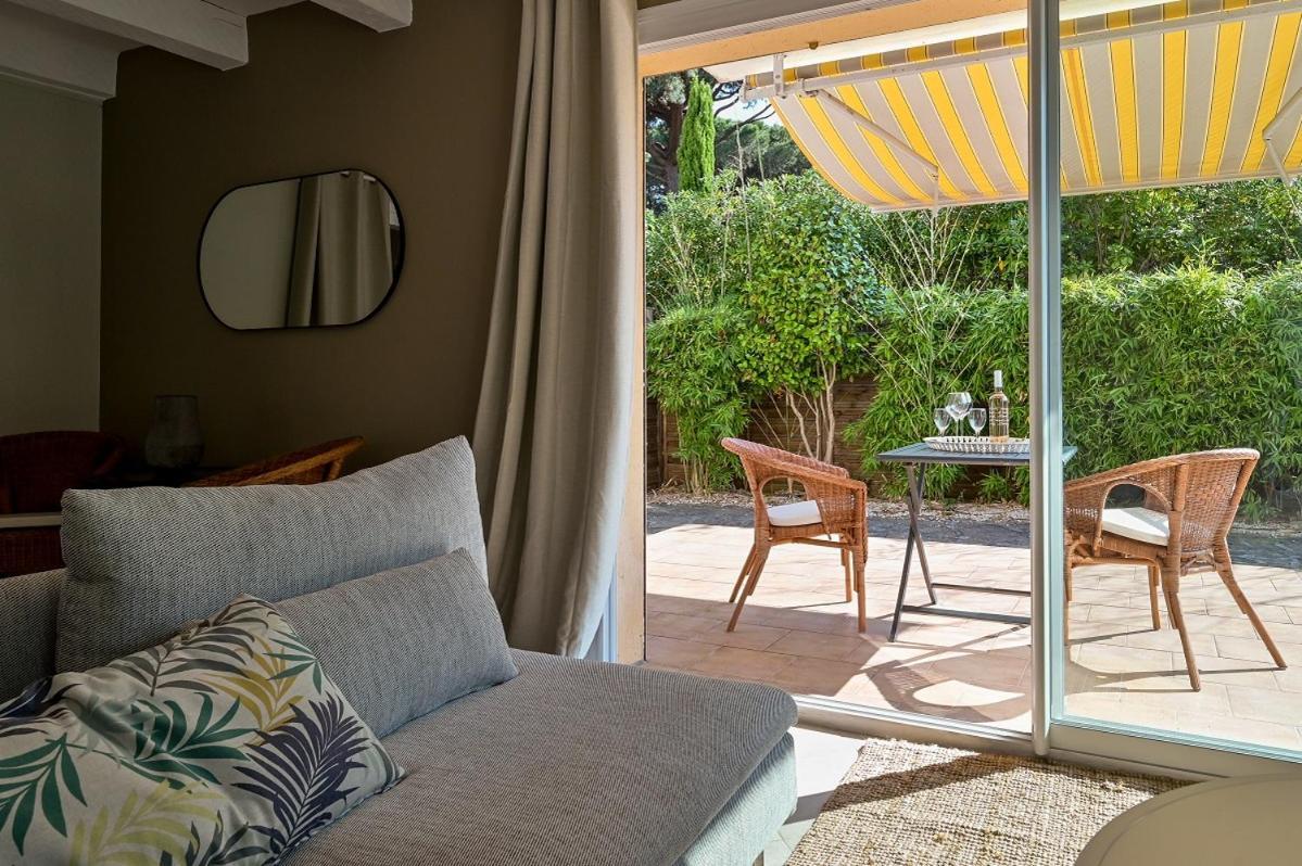Residence La Menado กาวาแลร์-ซูร์-แมร์ ภายนอก รูปภาพ