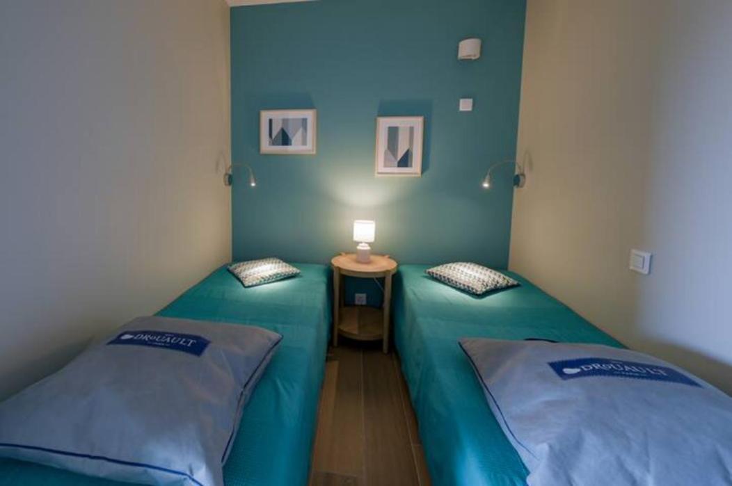 Residence La Menado กาวาแลร์-ซูร์-แมร์ ภายนอก รูปภาพ