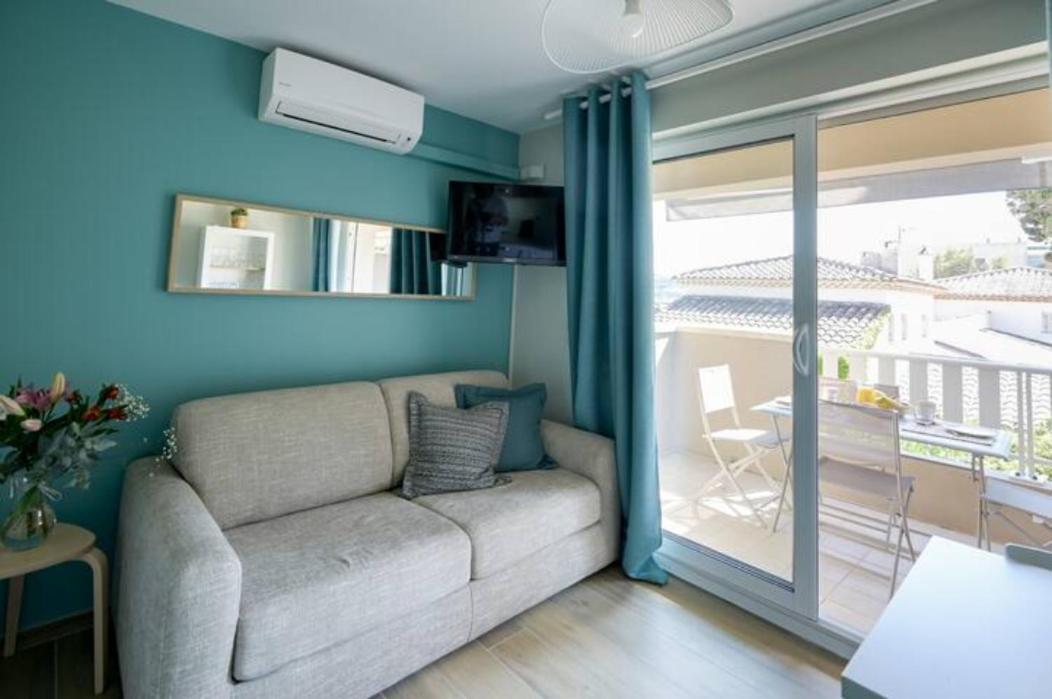 Residence La Menado กาวาแลร์-ซูร์-แมร์ ภายนอก รูปภาพ