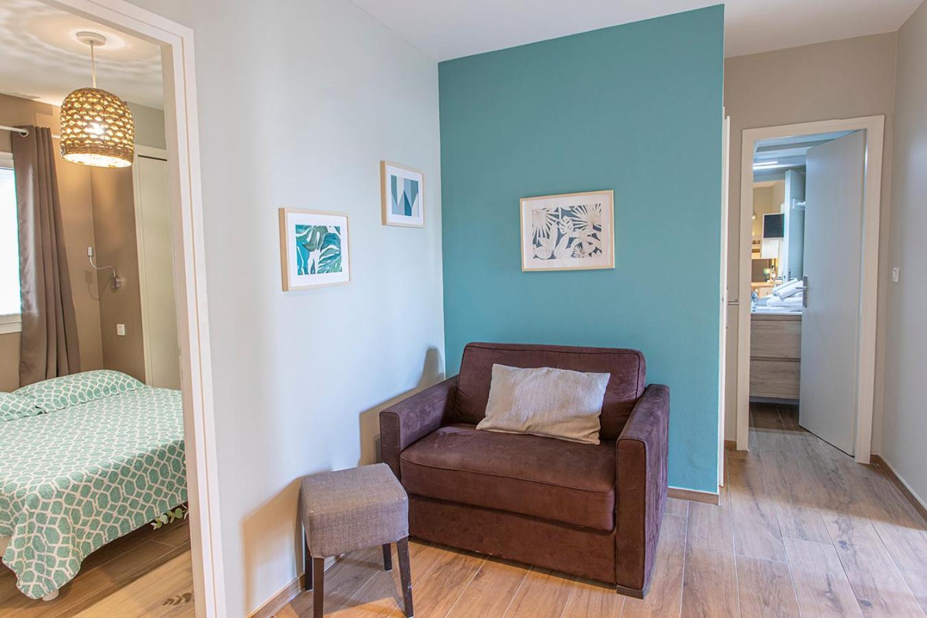 Residence La Menado กาวาแลร์-ซูร์-แมร์ ภายนอก รูปภาพ